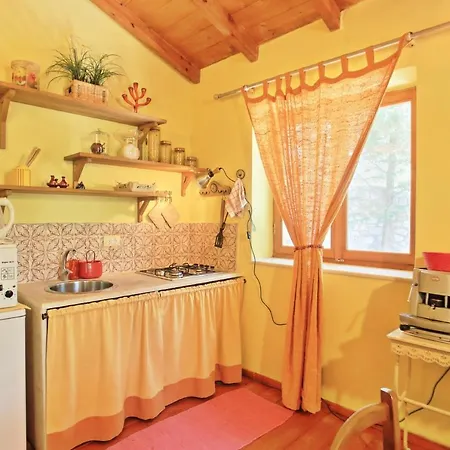 Kitrini Luxury