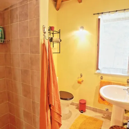 Kitrini Luxury