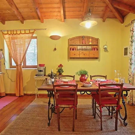 Kitrini Luxury *