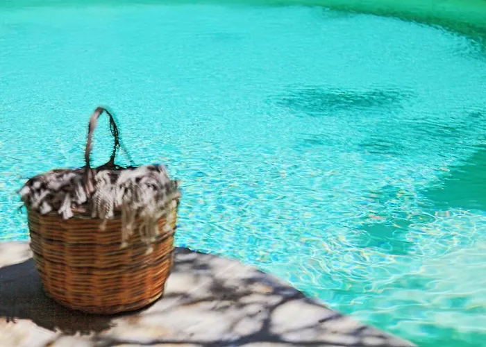 Kitrini Luxury Zenempisatika