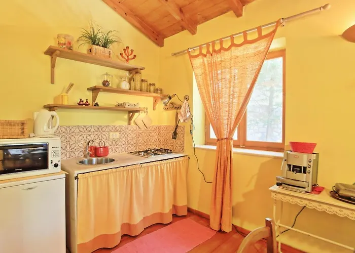 Kitrini Luxury