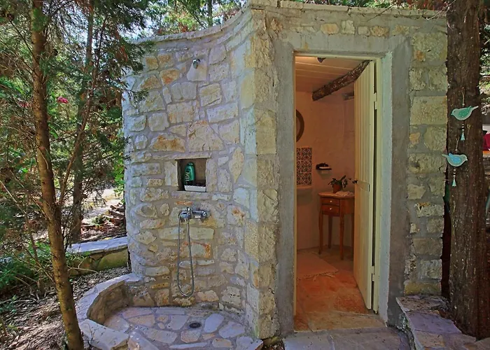 Villa Kitrini Luxury