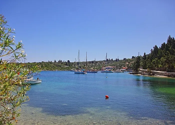 Kitrini Luxury Villa Zenempisatika
